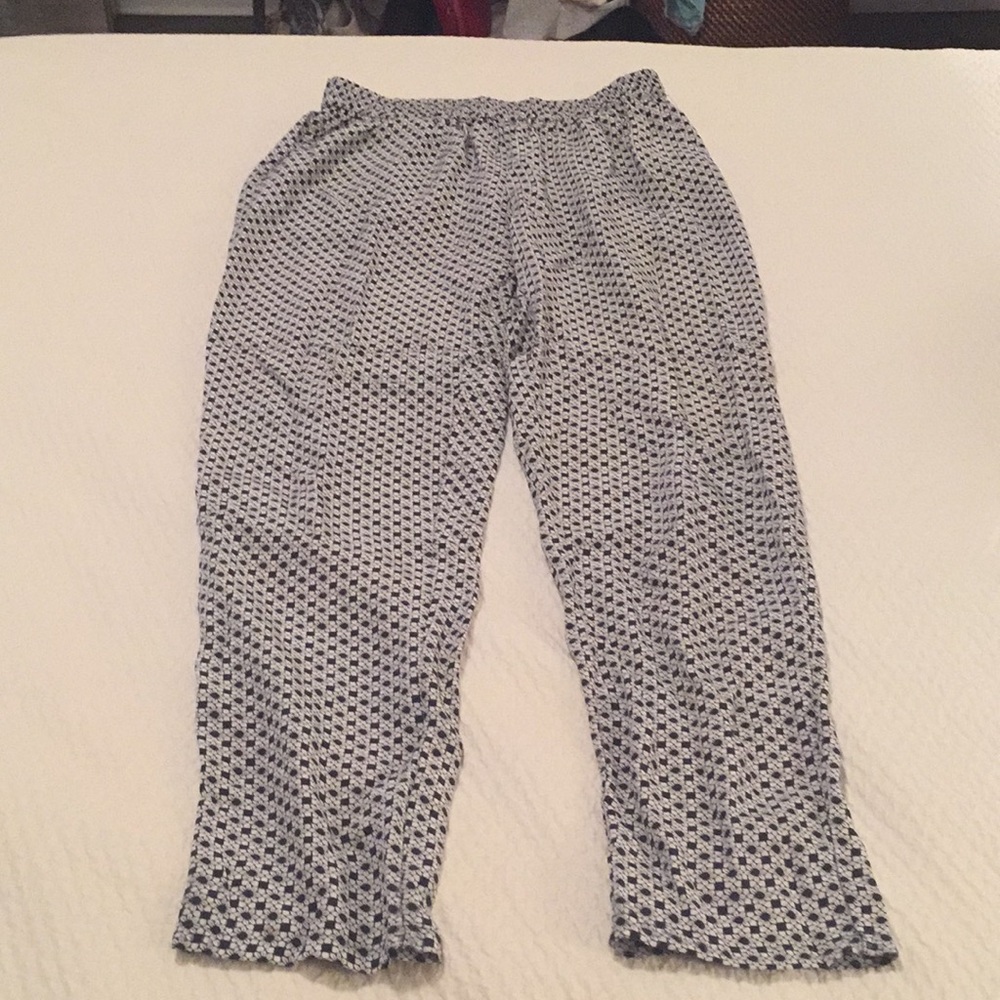 Joie Silk Joggers. Navy & White